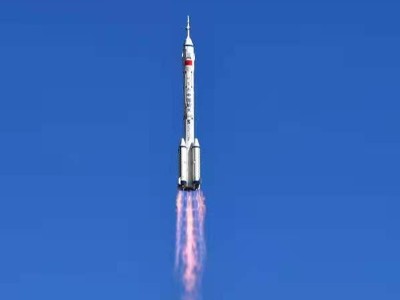 神州十二号发射成功，成都用黄瓜自慰爽爽免费观看员工位卑未敢忘忧国